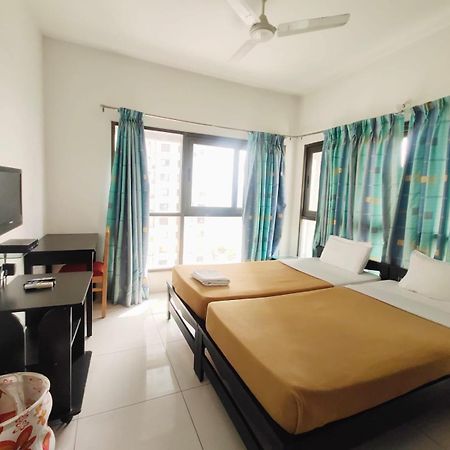 Private Rooms In Blue Ridge 辛加瓦迪 外观 照片