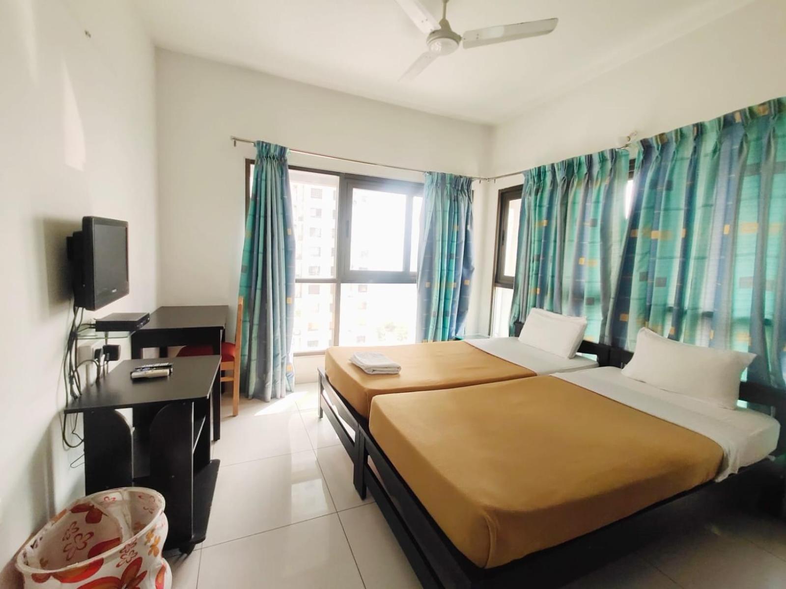Private Rooms In Blue Ridge 辛加瓦迪 外观 照片