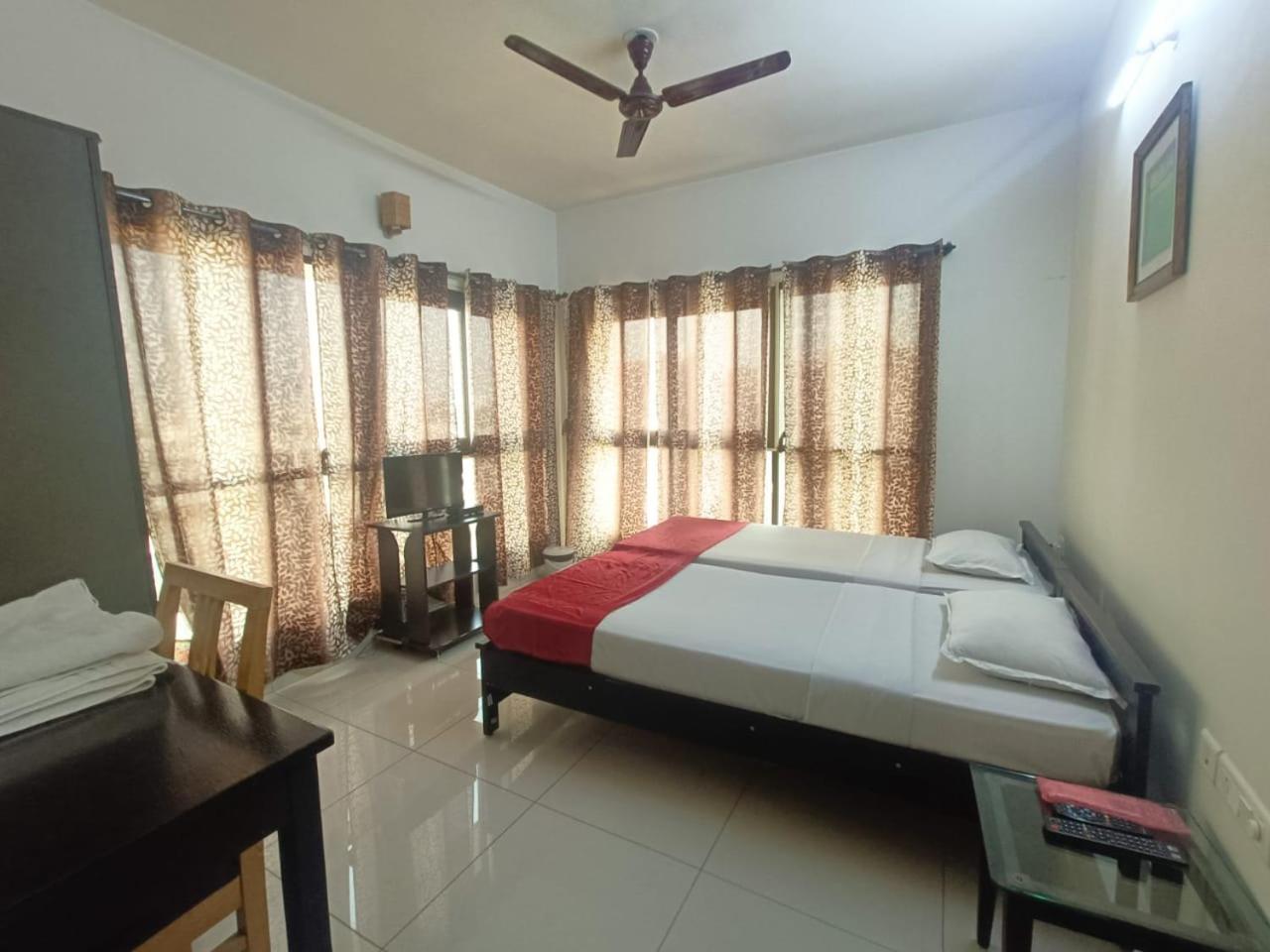 Private Rooms In Blue Ridge 辛加瓦迪 外观 照片